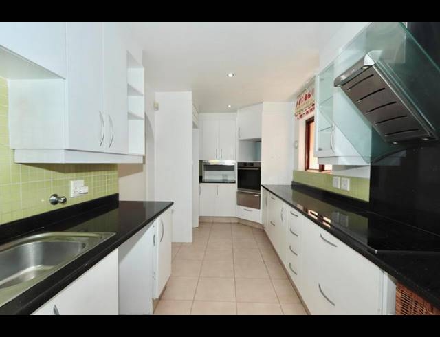 3 BEDROOM PROPERTY TO RENT IN BROADACRES